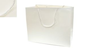 ΤΣΑΝΤΑ ΧΟΝΤΡΗ 230g ΠΛΑΣΤΙΚΟΠΟΙΗΜΕΝΗ MAT 35cm x 32cm x 15cm 0402132