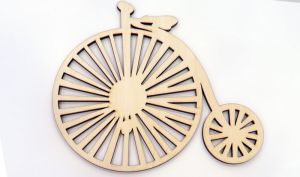 ΞΥΛΙΝΟ ΠΟΔΗΛΑΤΟ ΜΕΓΑΛΟ 20cm x 17cm