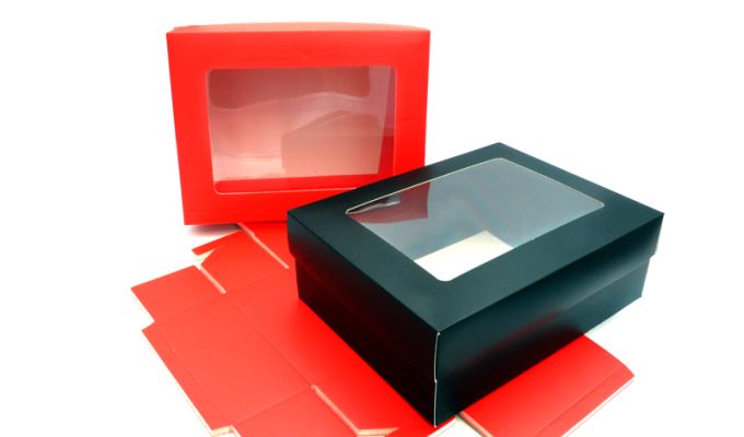 ΧΑΡΤΙΝΟ ΚΟΥΤΙ ME KAΠΑΚΙ ΠΑΡΑΘΥΡΟ ΖΕΛΑΤΙΝΑ 22cm x 17cm x 7.5cm /12 ΤΕΜΑΧΙΑ