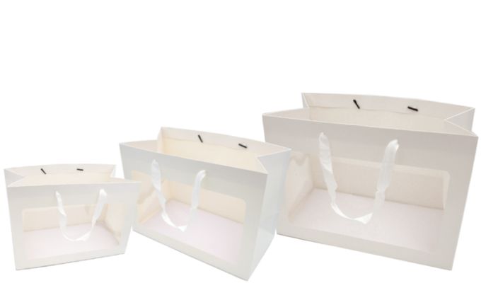 ΤΣΑΝΤΑ ΧΑΡΤΙΝΗ ΜΕ ΠΑΡΑΘΥΡΟ 50cm x 30cm x 25cm 0402218/12 ΤΕΜΑΧΙΑ