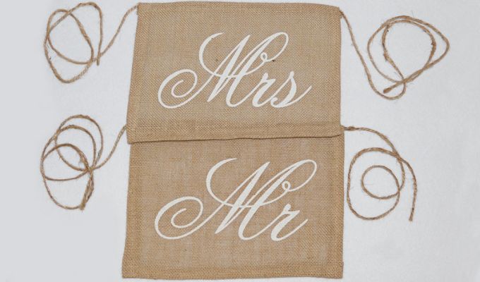 ΛΙΝΑΤΣΑ ΜΕ ΚΟΡΔΟΝΙΑ ΤΥΠΩΜΑ MR ΚΑΙ MRs 31cm x 22cm
