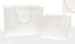 ΤΣΑΝΤΑ ΧΟΝΤΡΗ 230g ΠΛΑΣΤΙΚΟΠΟΙΗΜΕΝΗ MAT 45cm x 34cm x 18cm 0402133